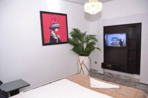 Standard Luxury Room - Sleeps2 - Pool - PetAllowed